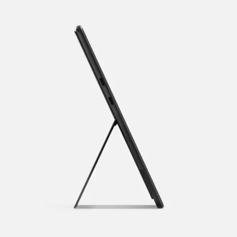 Snapdragon® X Plus (10 Core), with LCD display, Black 16GB RAM, 512GB SSD Snapdragon® X Plus (10 Core), with LCD display, Black 16GB RAM, 512GB SSD